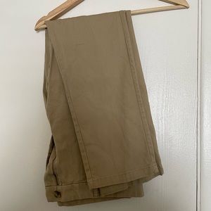 Mens Ultimate Slim Khaki Pants